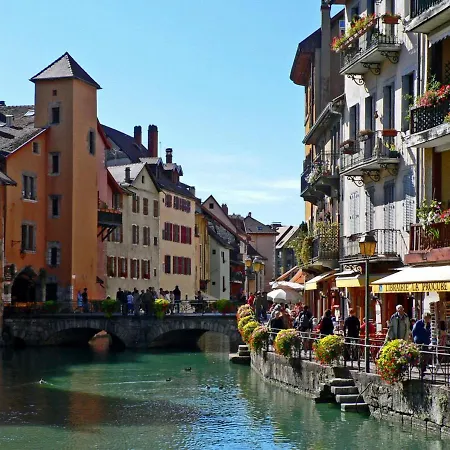 Annecy, 3 Pièces, 4 Personnes - Fr-1-432-77 *